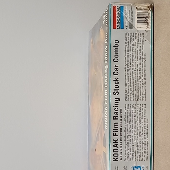 Monogram: New in Box | Sealed -  Kodak Film Racing Stock Car Combo - Picture 6 of 7